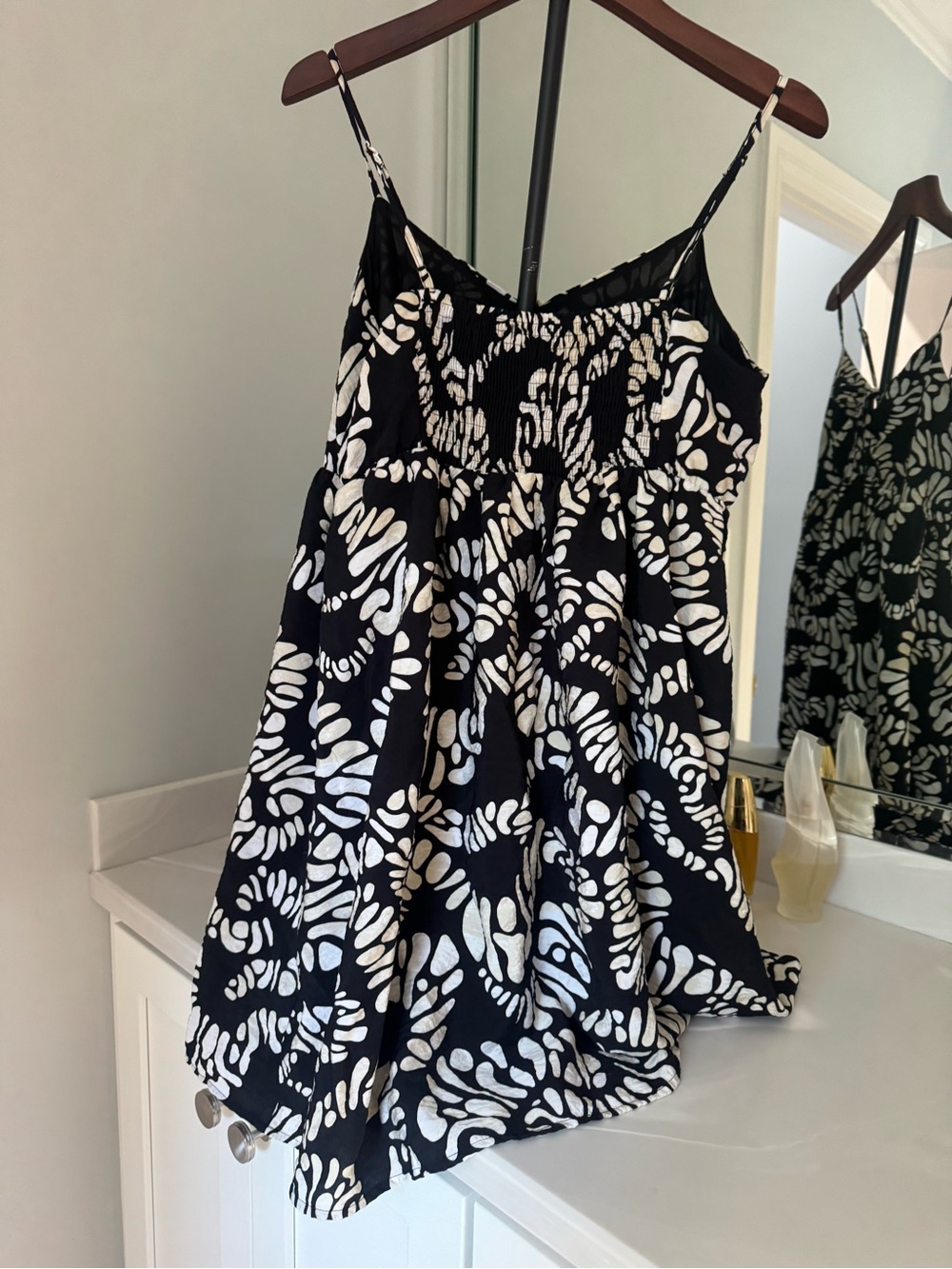 Nine West Black and White Floral Print Midi Dress - Picture 2 of 12